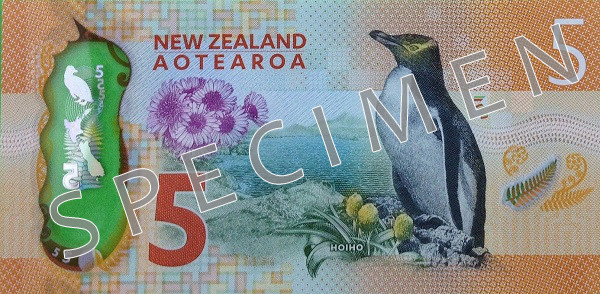 Bagsiden af ​​ny serie seddel 5 New Zealand dollar